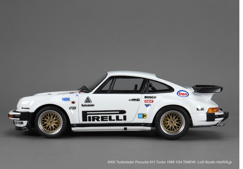 Porsche 911 Turbo 1988 1/24 TAMIYA